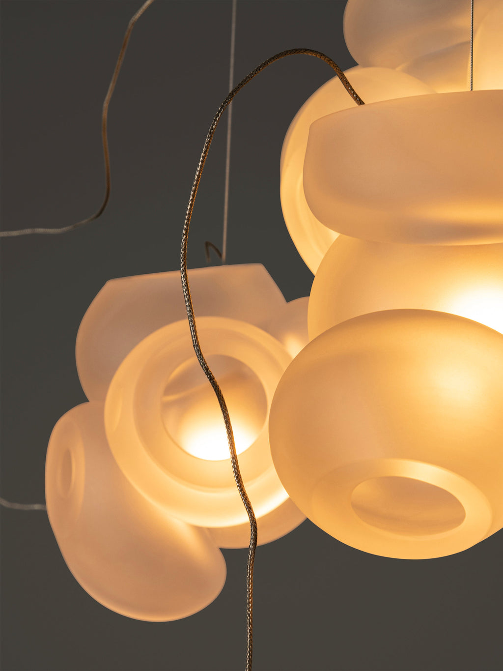 100.13 Sculptural Cable