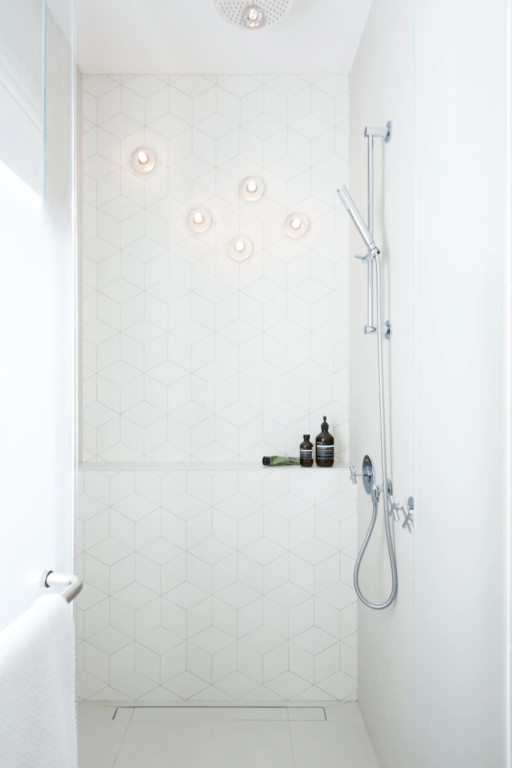 14s Wall and Ceiling