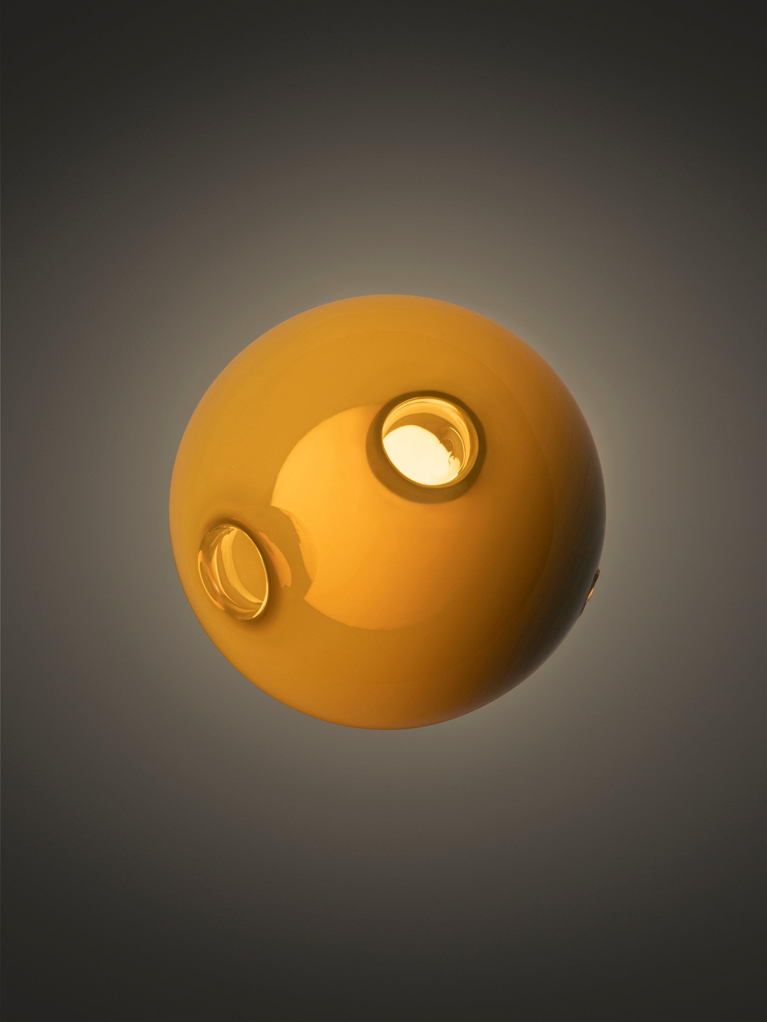 28s Brass Wall and Ceiling