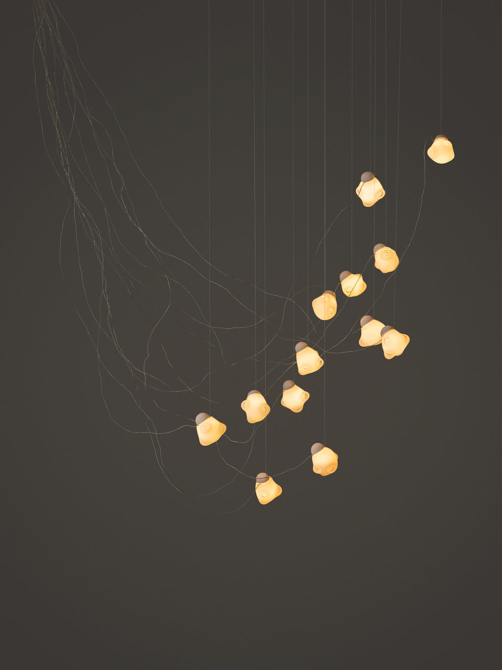 57.13 Sculptural Cable