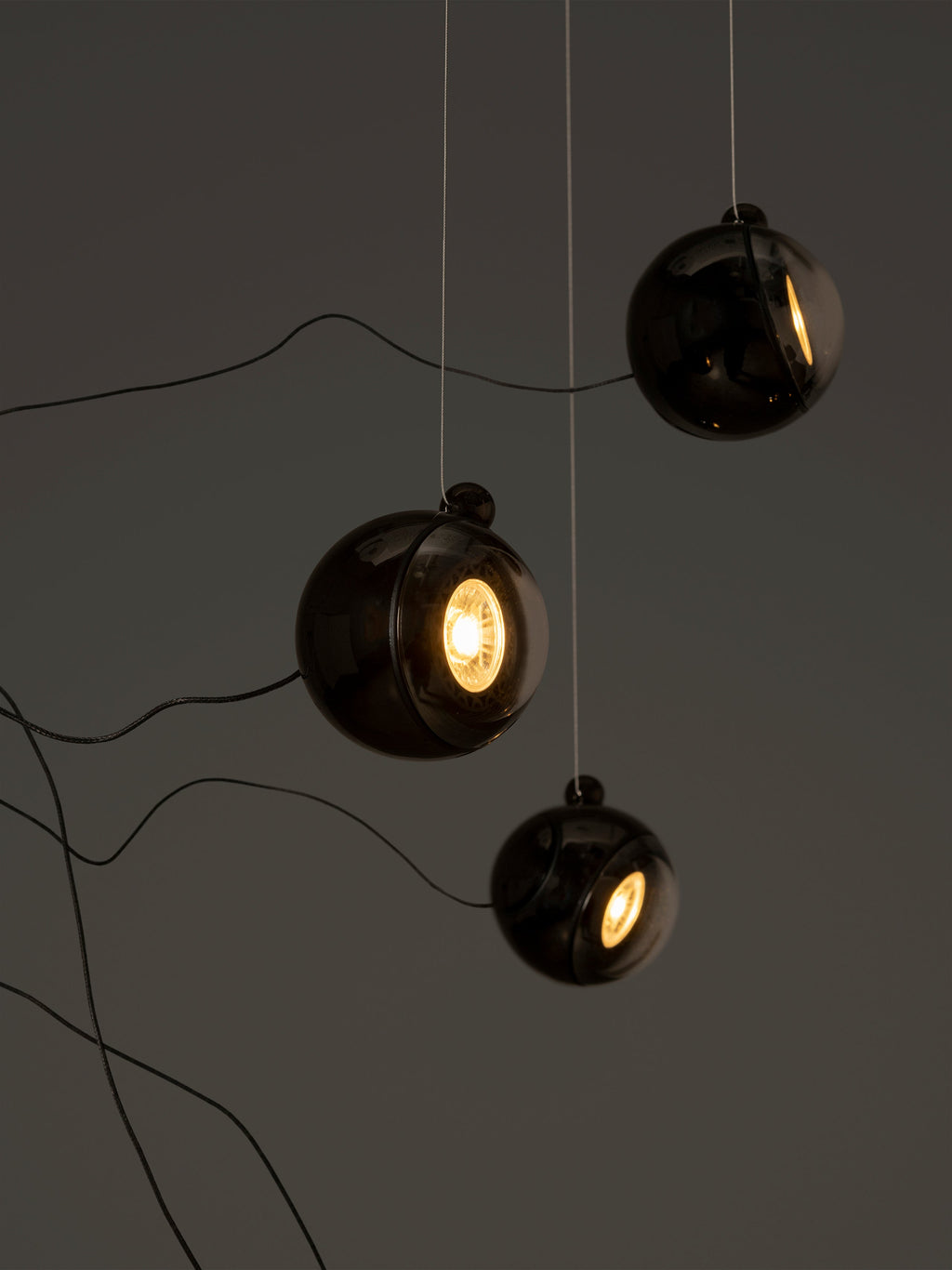 74.19 Sculptural Cable