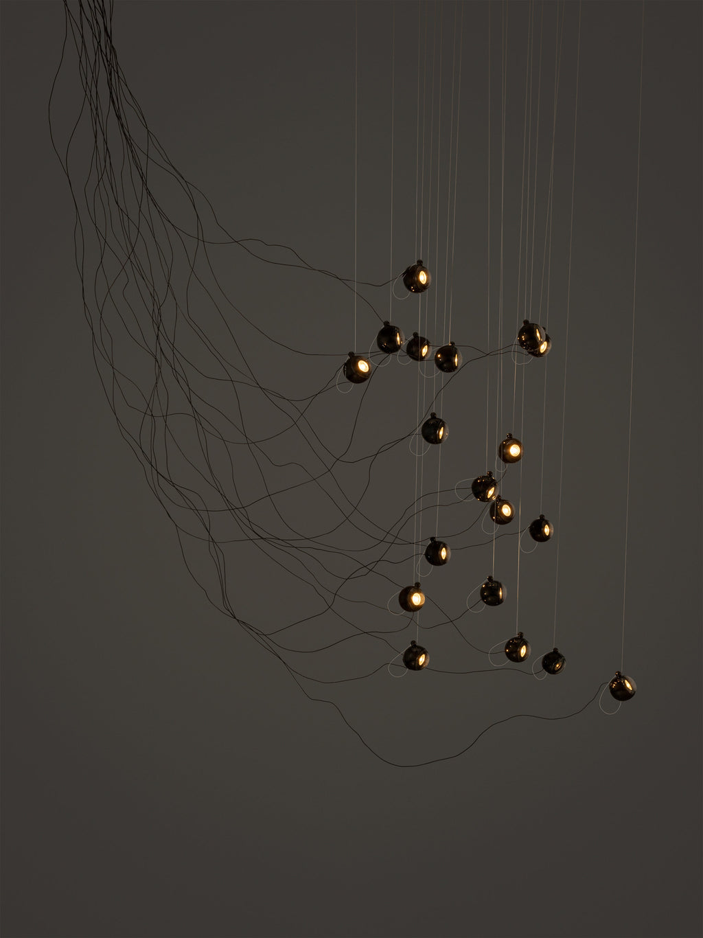 74.19 Sculptural Cable