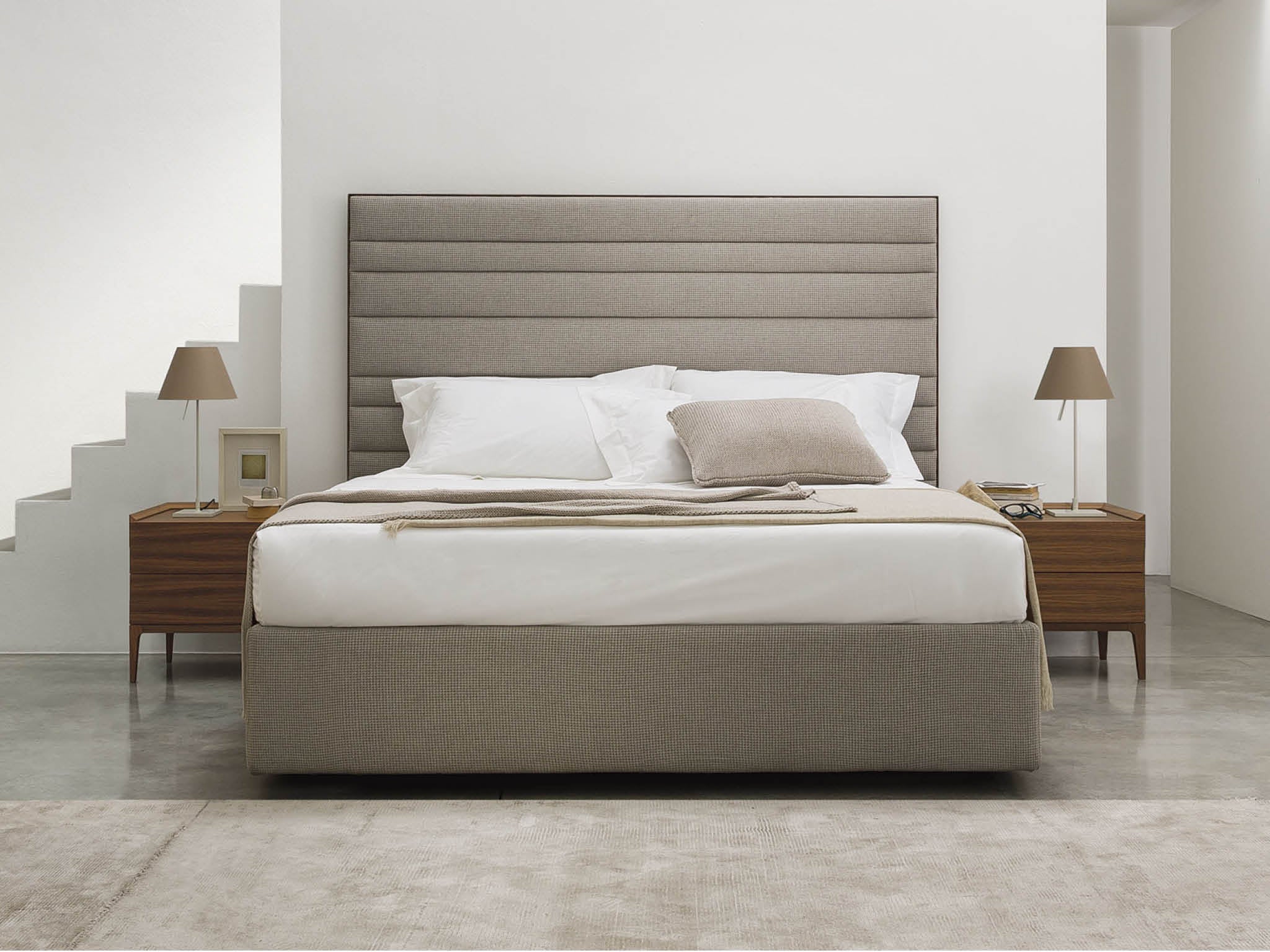 Apollo Bed