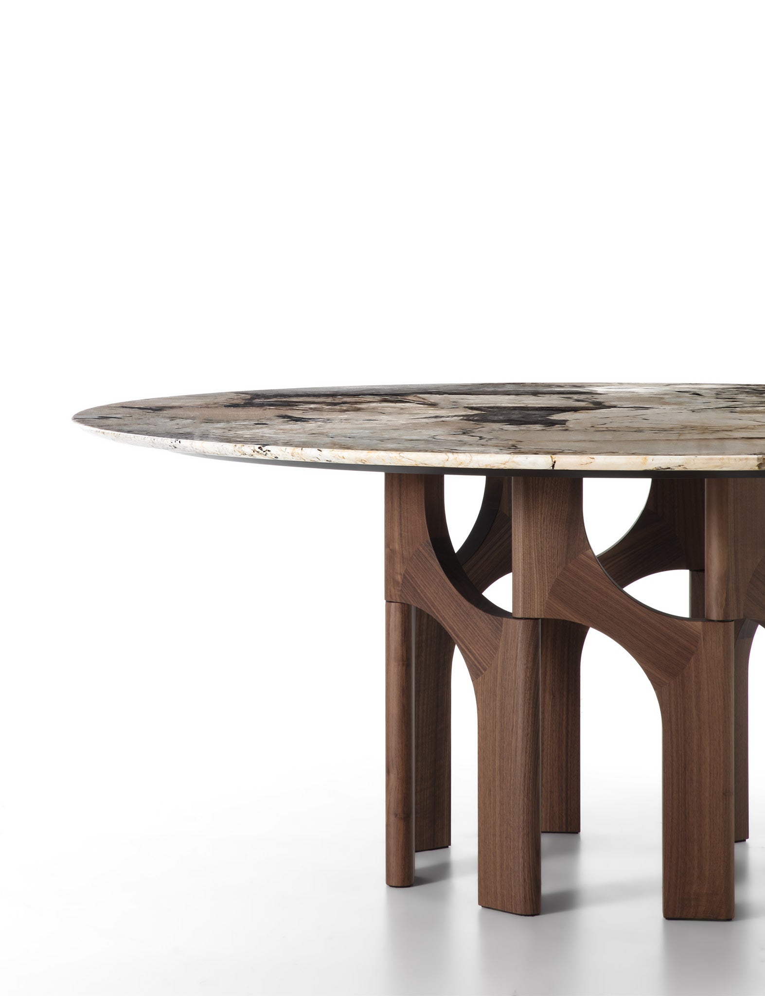 Augusto Table