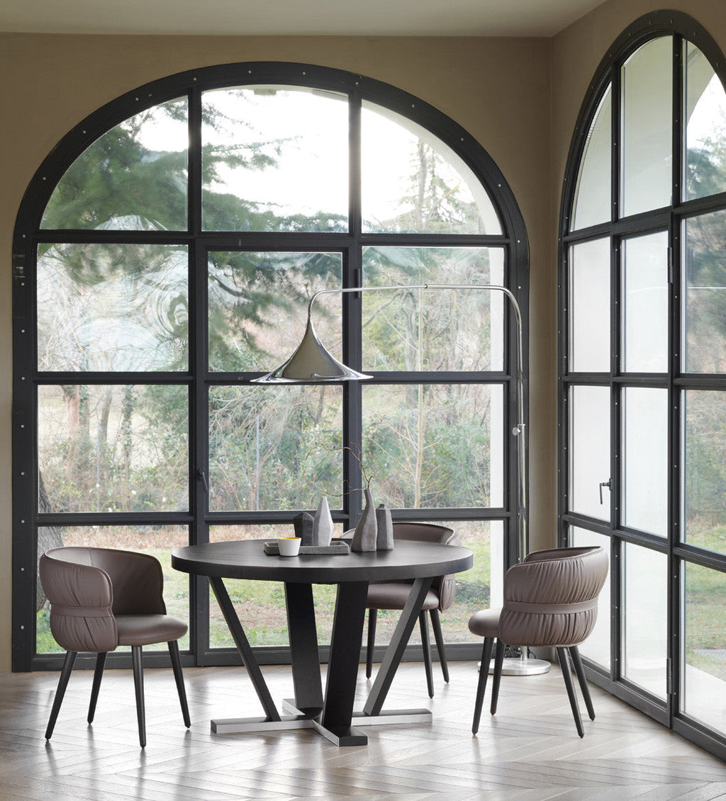 Aura Extendable Table