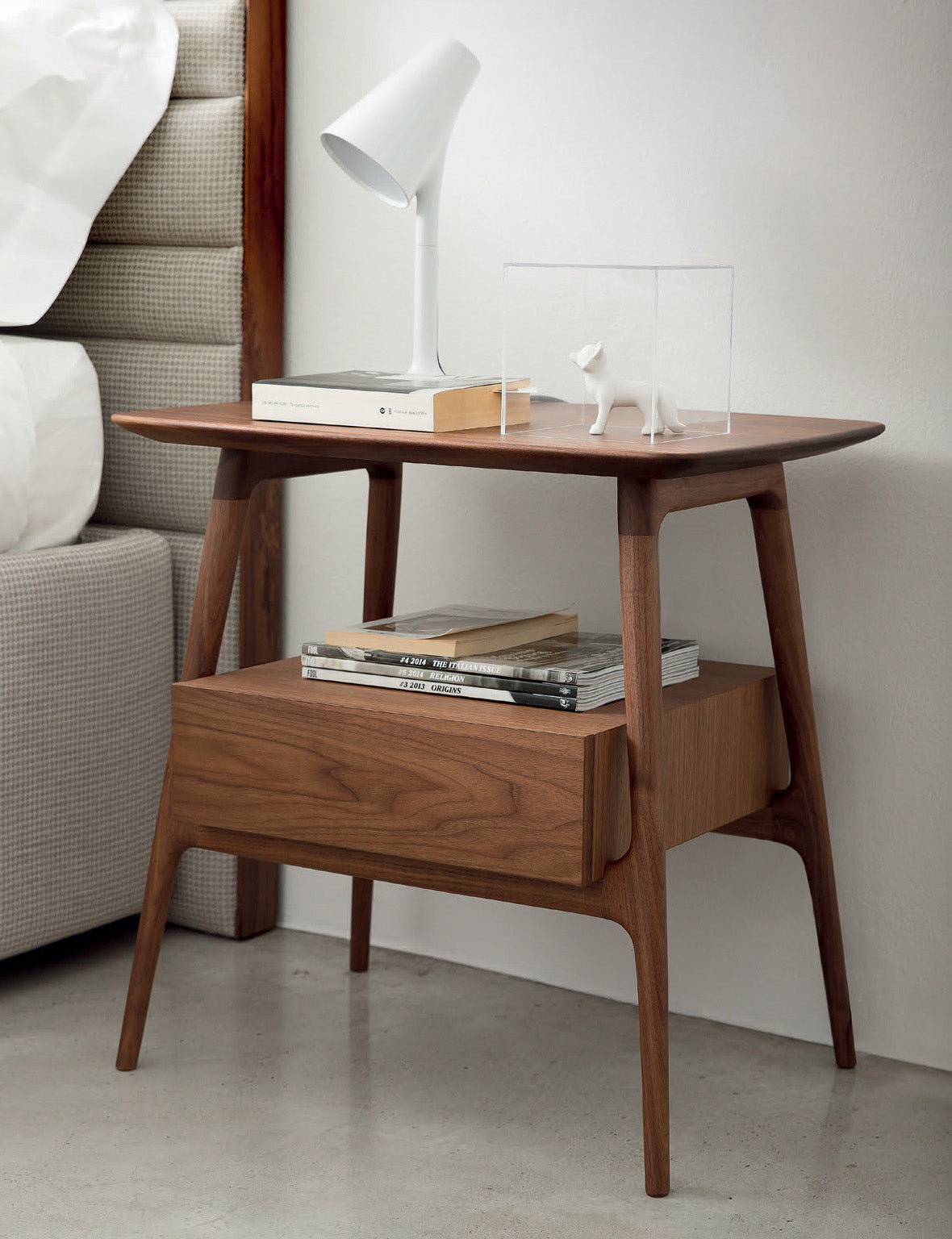 Bilot Side Table