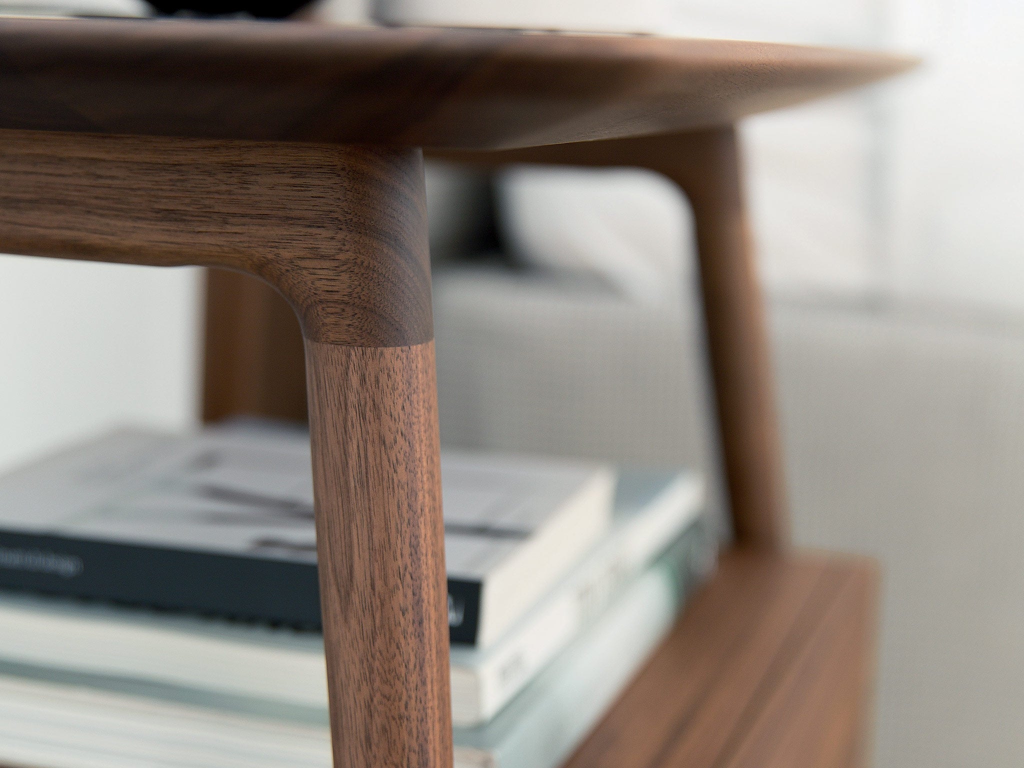 Bilot Side Table