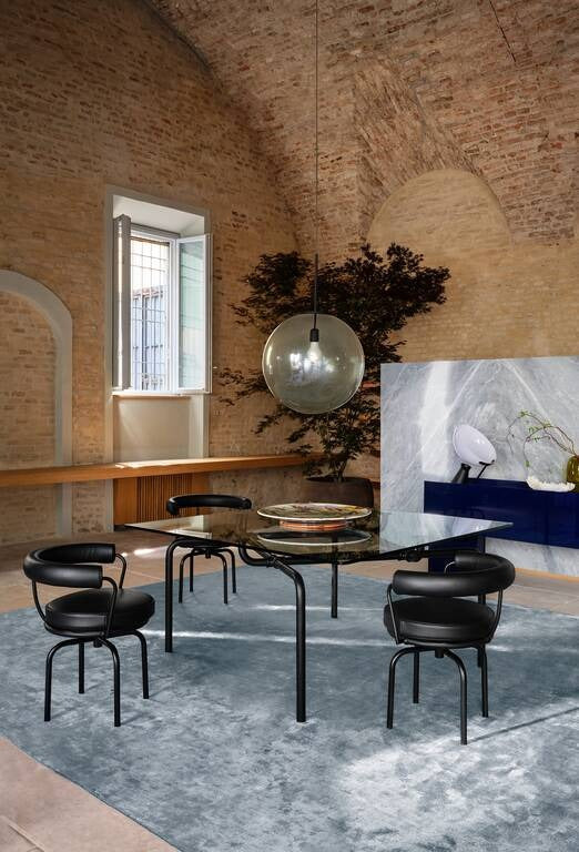 Cassina Edison Dining Table