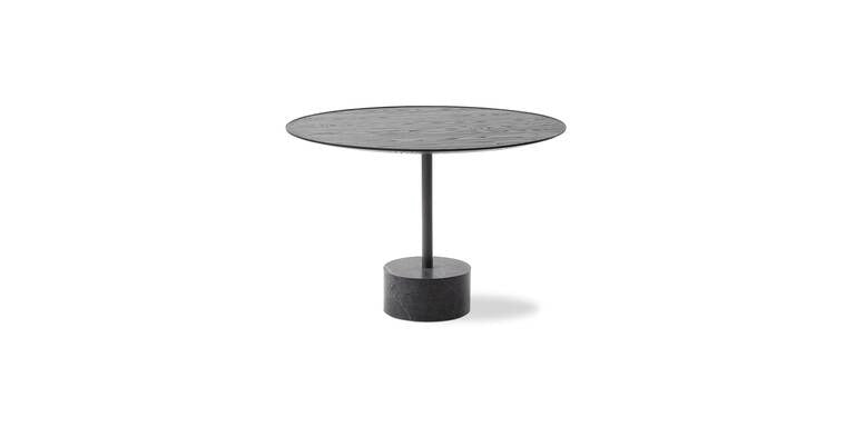 Cassina 9 Dining Table