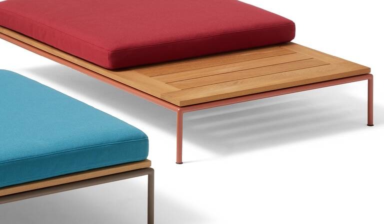 Cassina  Mex-Hi Coffee Table