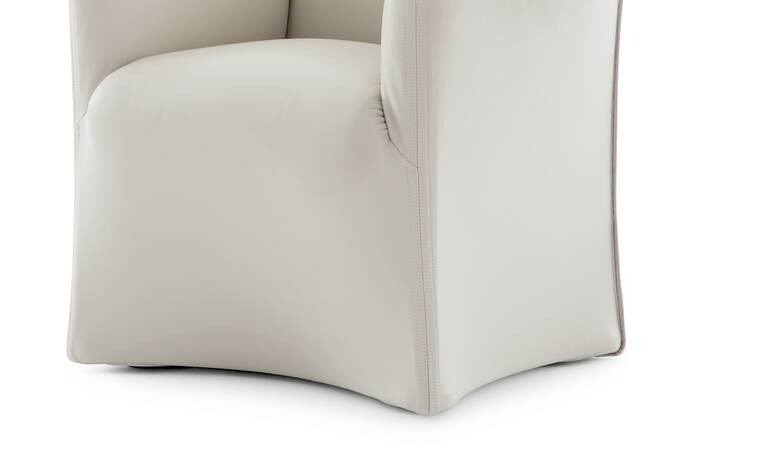 Cassina 684 Dining Chair